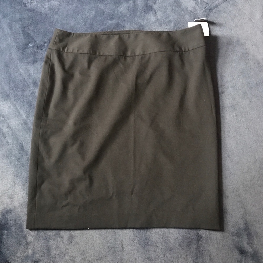 Liz Claiborne Black Pencil Skirt